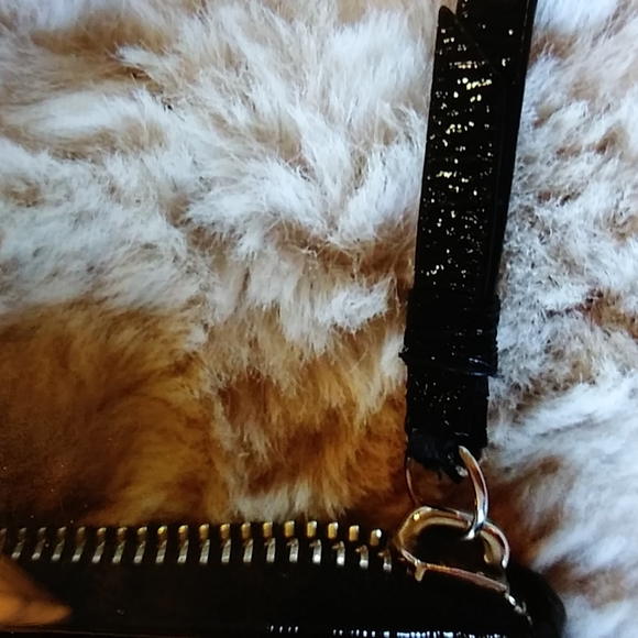 VGUC. Coach expandable black wallet - Picture 3 of 6